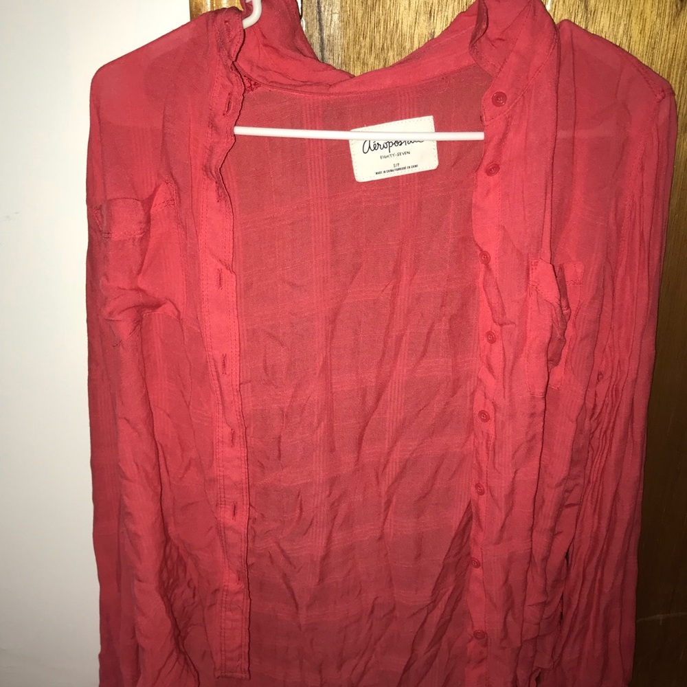 Aeropostale buttoned up blouse!